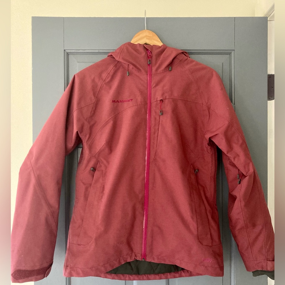 Mammut women’s small Dry Tech ski jacket